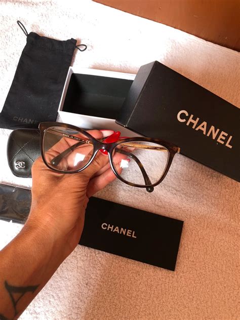 chanel oro luxottica group